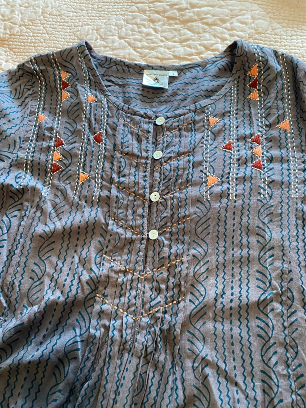 Cotton Embroidered Tunic Top from Dignity Not Charity, Women’s Size Large - Picture 3 of 9
